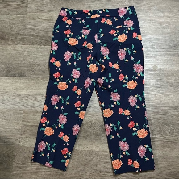 Chico’s Womens Floral Capri Cropped Pants Multicolored Size 8 (Chico’s 1) - Picture 6 of 7